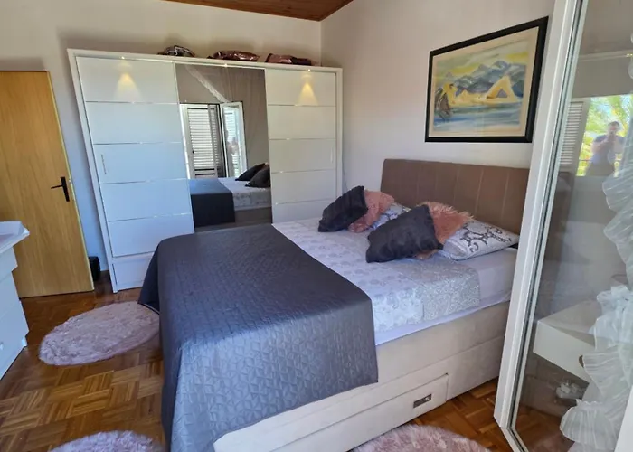 Feriehus Markovic Bibinje