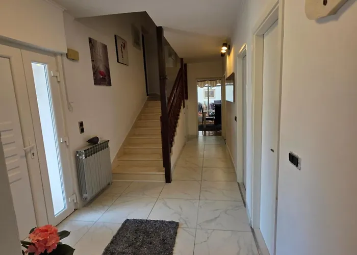 Markovic Holiday home Bibinje