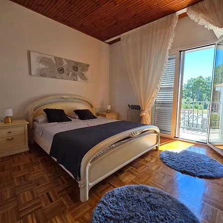 Markovic Holiday home *