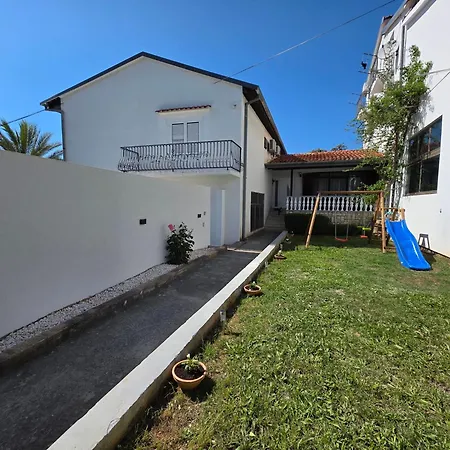 Markovic Holiday home Bibinje