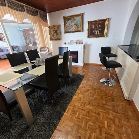 Markovic Holiday home Bibinje